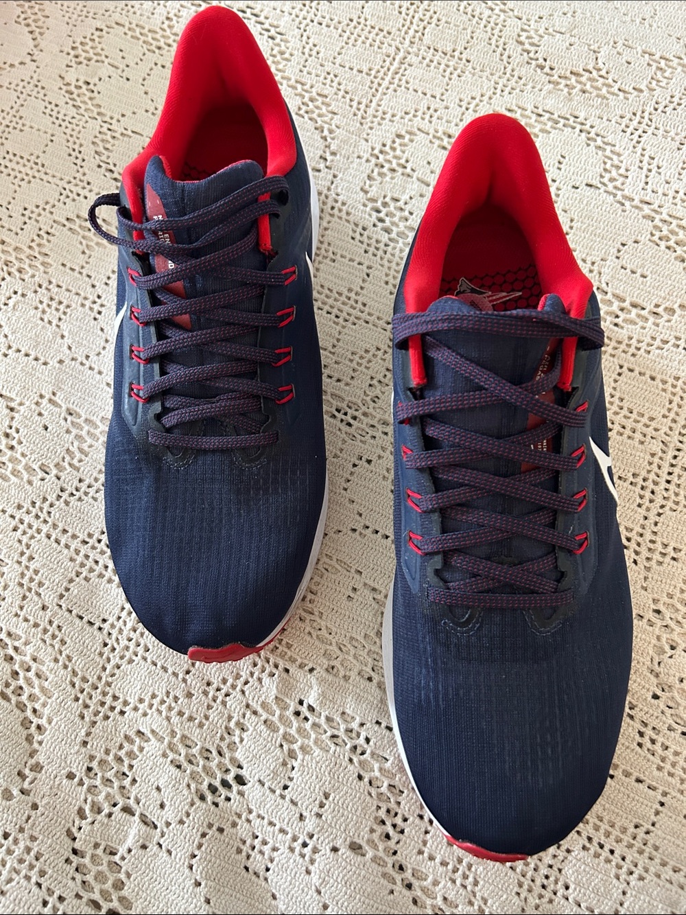 New England Patriots Nike Men's Navy and Red Lightweight Sneakers
